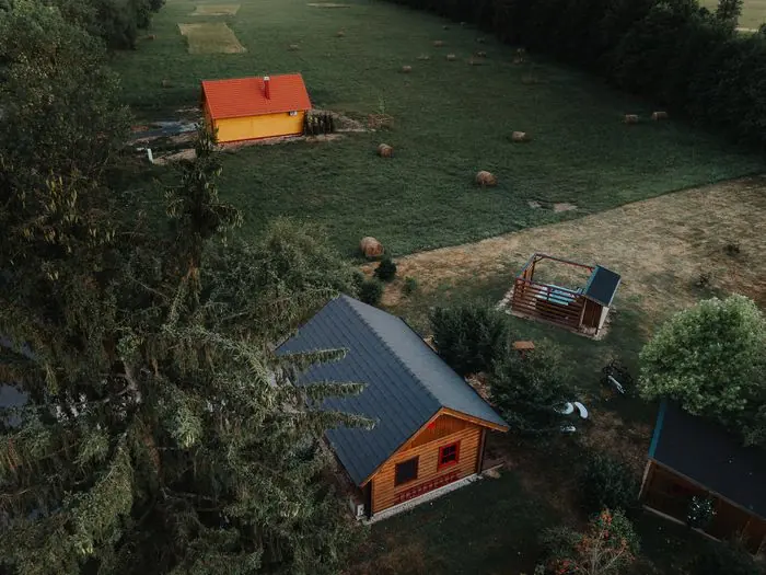 A Kiskunyhó portája madártávlatból